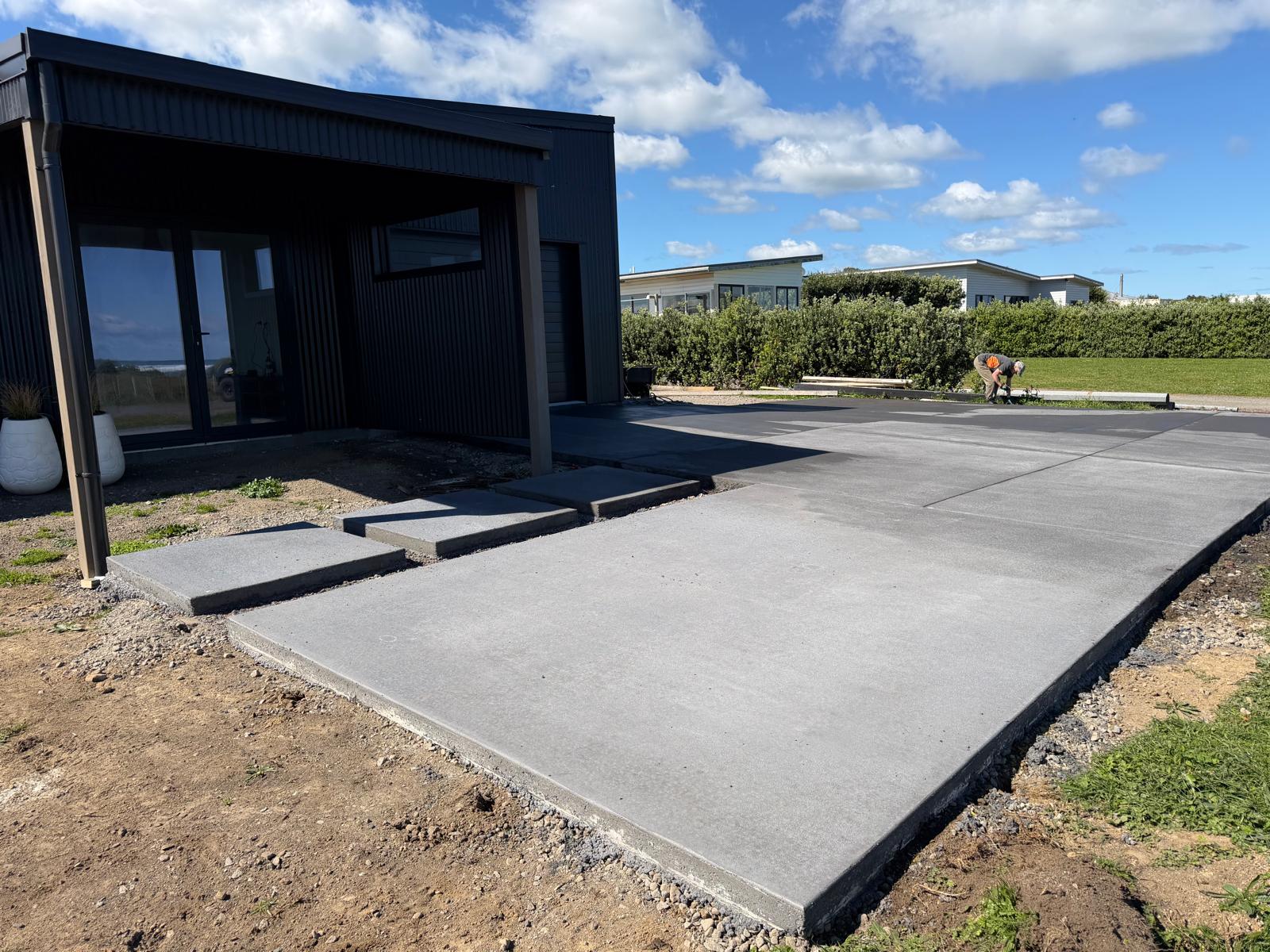 New house floor by Freestyle Concrete
